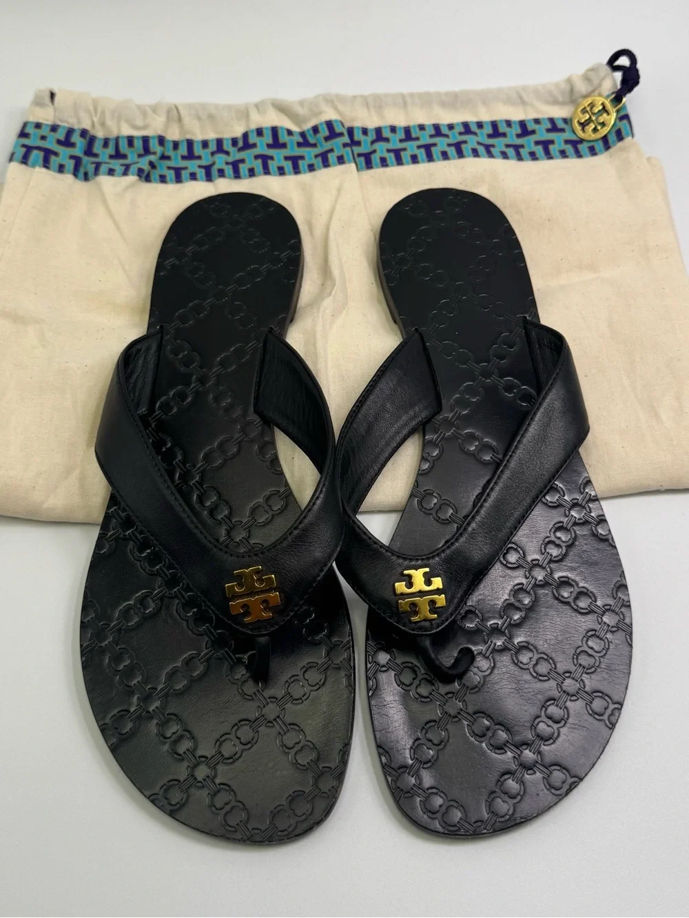 Tory Burch MONROE Black Leather Logo Sandals Flip Flops Thong 9 IN BOX